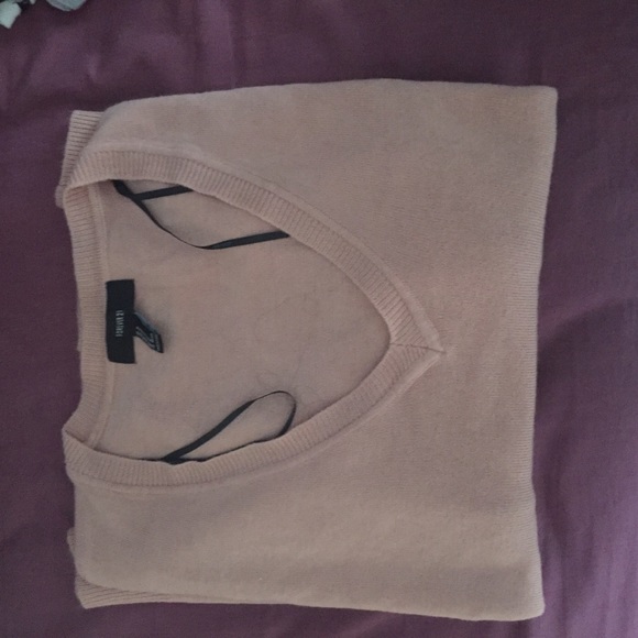 Oversized Pullover - Picture 1 of 2